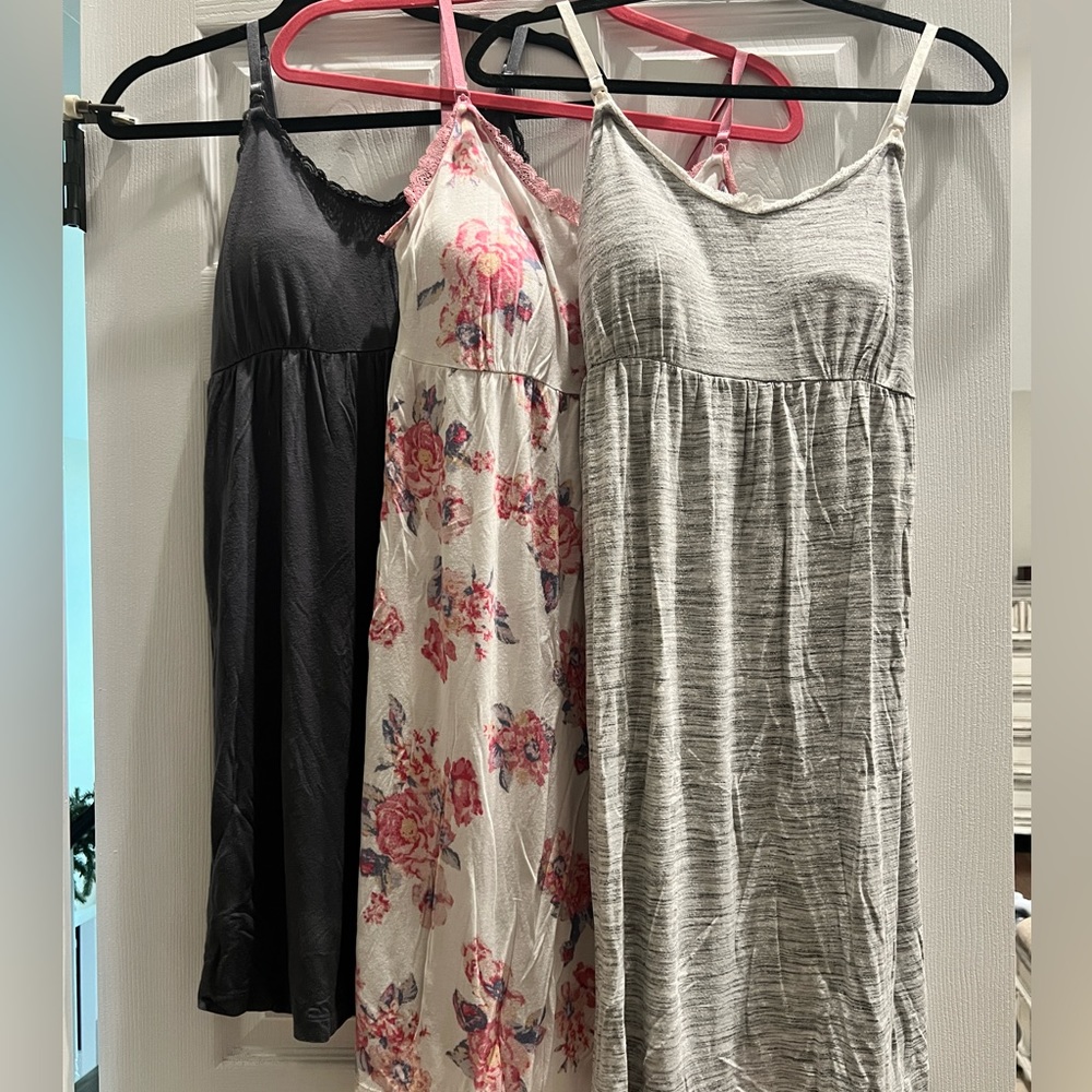 Set of 3 Motherhood Maternity Essential Nursing Nightgowns- sz M